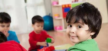 幼儿园小班上课如何组织纪律？