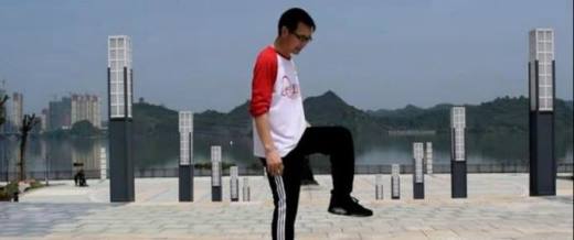 初学者怎么学习鬼步SEVE的奔跑步