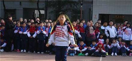 双摇跳绳的训练方法