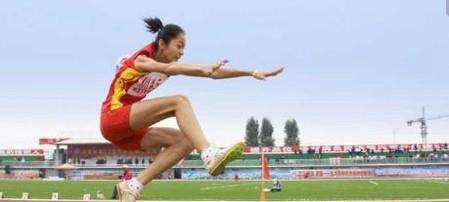 怎样快速练好立定跳远?