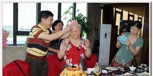 怎么给妈妈过生日?