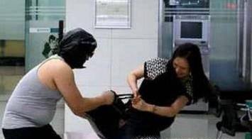 如何正确区分抢劫罪与抢夺罪
