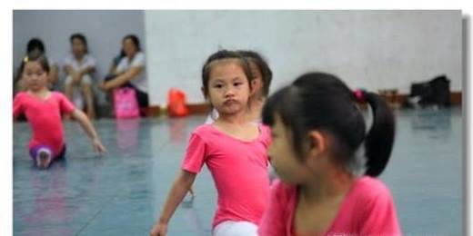 儿童学舞蹈要注意什么?记住八点远离瘫痪危险!