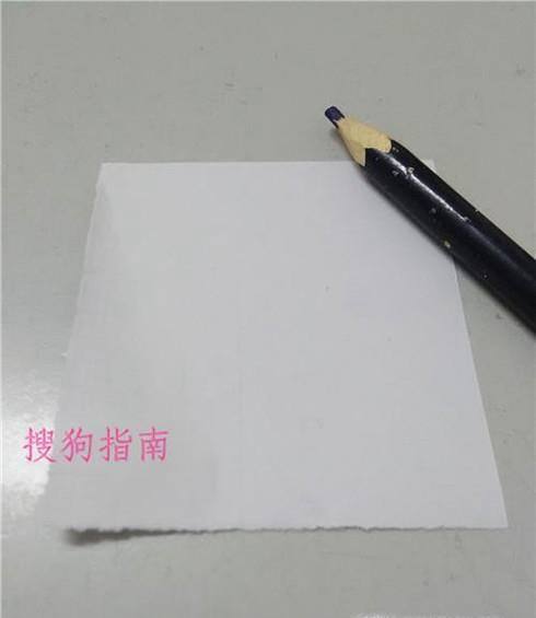 怎样画帽子男孩