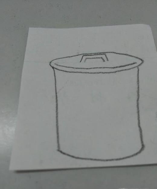 怎样画垃圾桶 垃圾桶简单画法